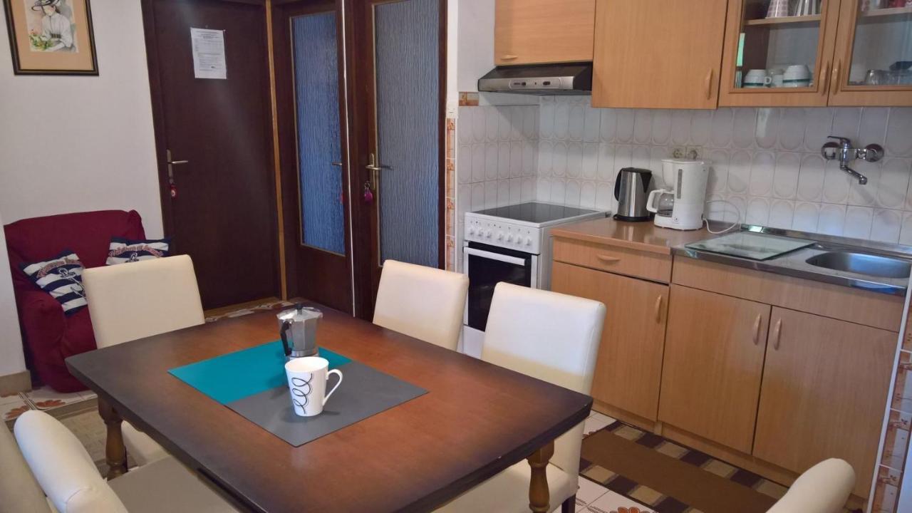 Apartments Trupec มาลินสกา ภายนอก รูปภาพ